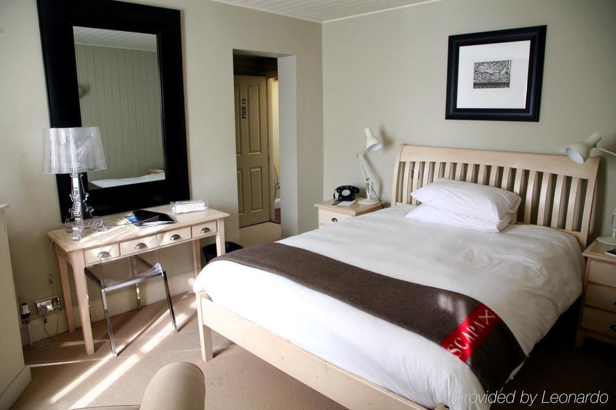 The Pier Hotel Harwich Habitación foto